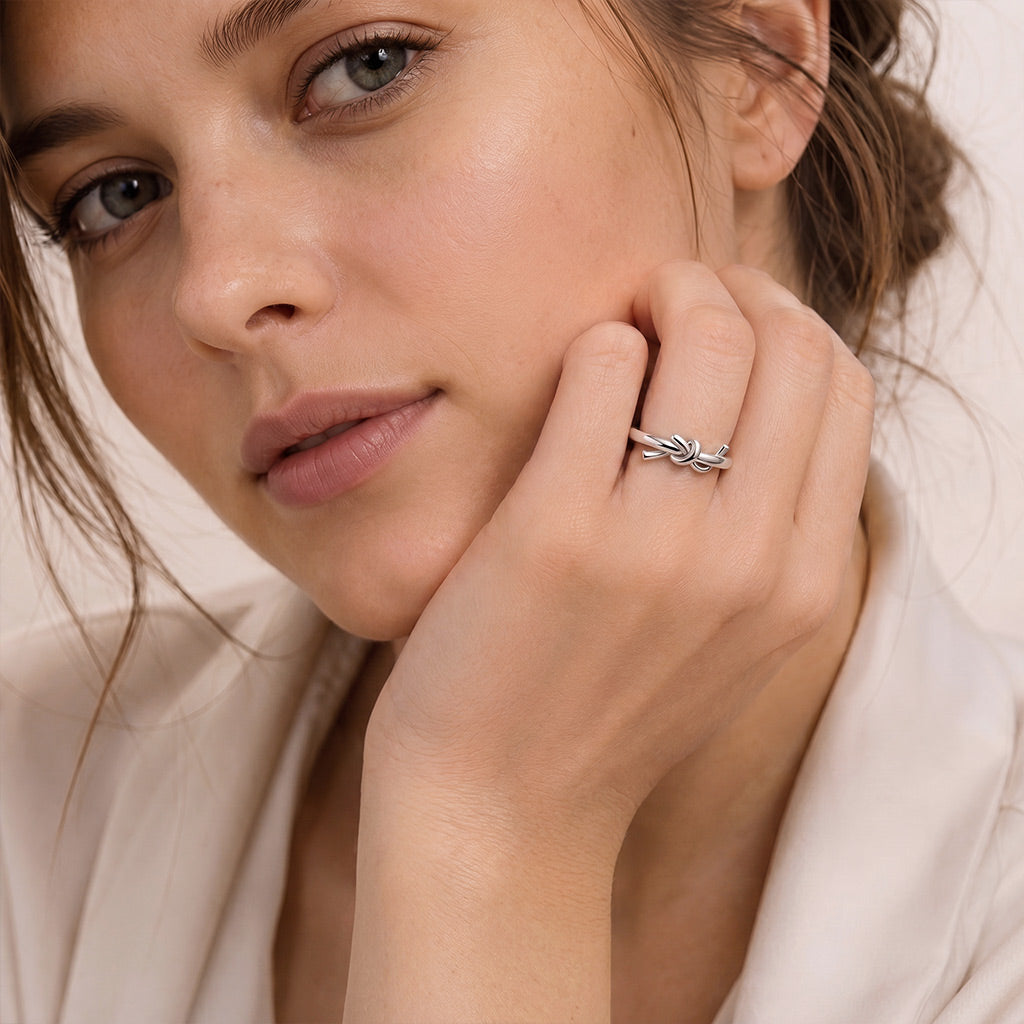 Gnoce Elegant Knot Design Ring Platinum-plated Silver Blend_3